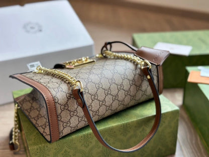 Gucci GG Supreme Canvas Padlock Shoulder Bag