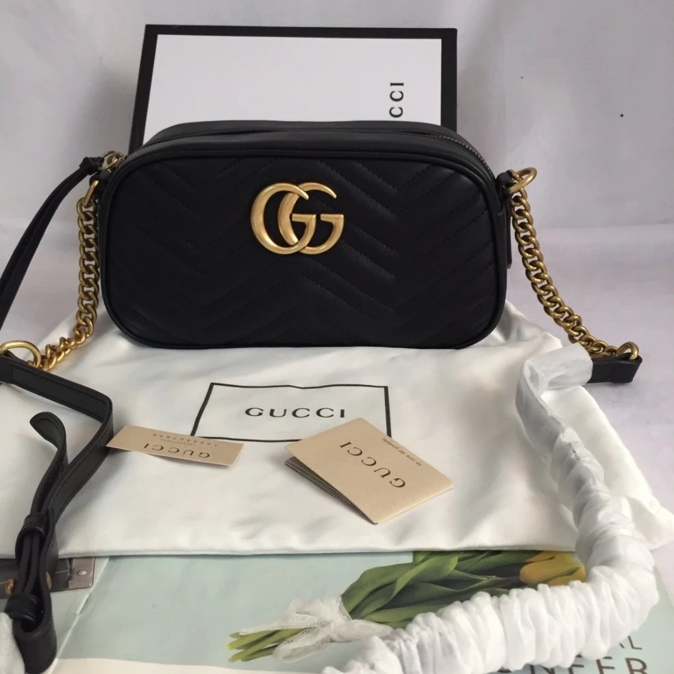 Gucci  Marmont Shoulder Bag Black