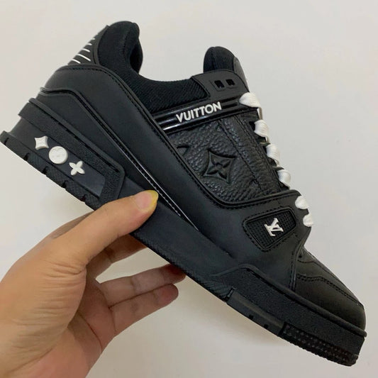 Louis Vuitton Trainers black
